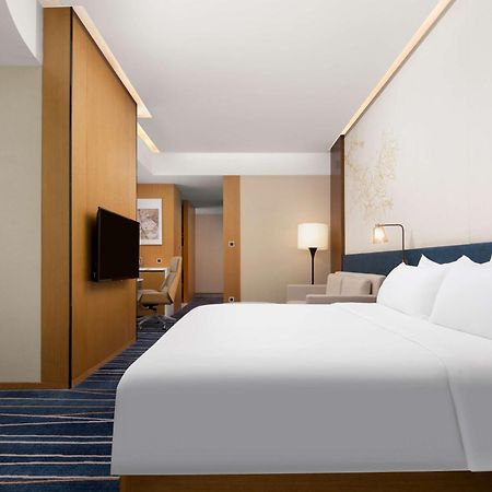 Hilton Garden Inn Zibo Zhangdian Exterior foto